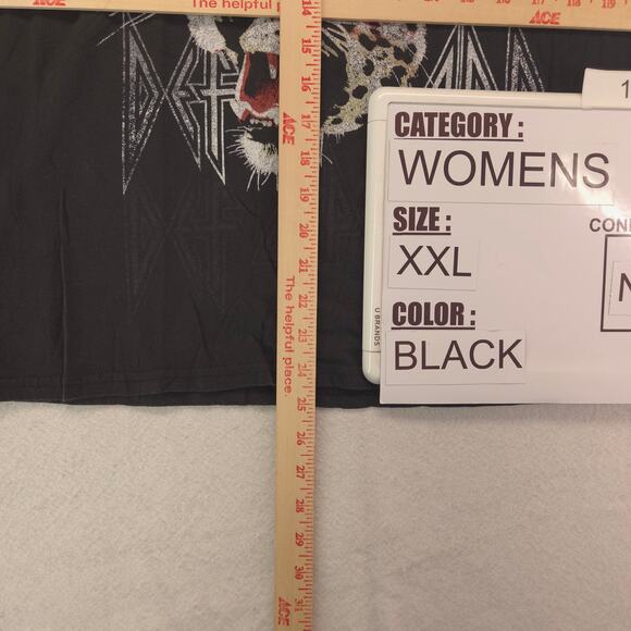 Def Leppard Band Graphic Short Sleeve Crew Neck Shirt Womens Size 2XL Black - Picture 6 of 9